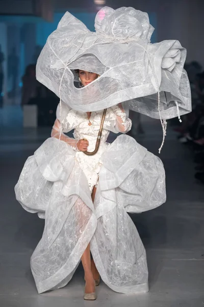 Look 61